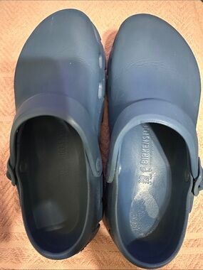 Birkenstock Women’s Blue EVA Slip-On Clogs with Heel Strap